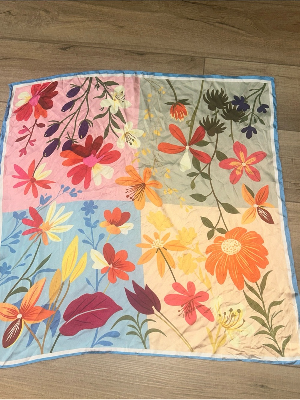 Floral Print Silky Scarf Vibrant Spring Summer Festival Garden 26 X 26 - Picture 2 of 7